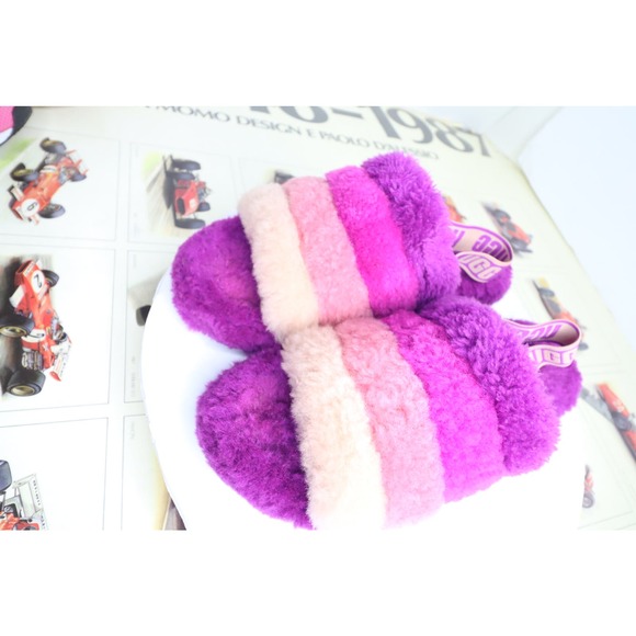 The UGG Fluff Yeah Slide (1097169) is a women's sandal  siz us 12 - Picture 6 of 10